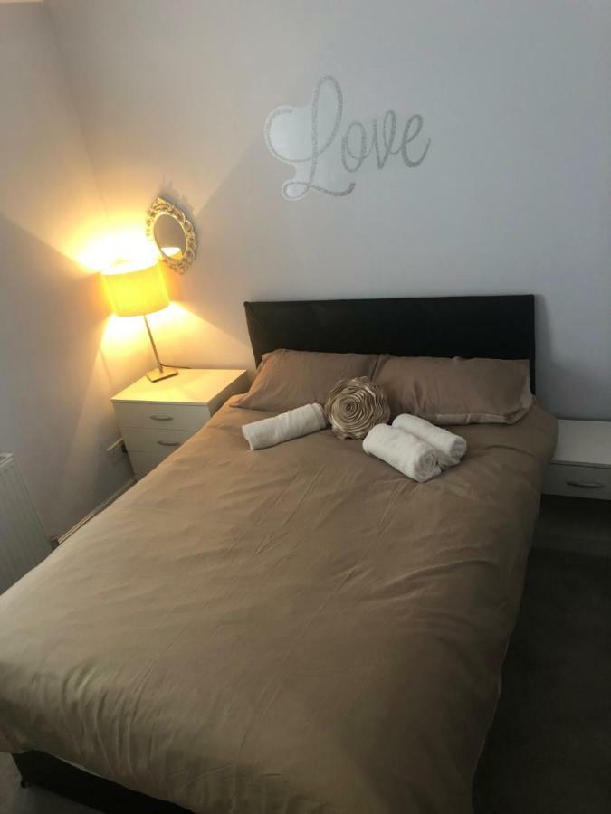 Hotel Cheapsleepz 49 Moscow Drive Liverpool Zewnętrze zdjęcie