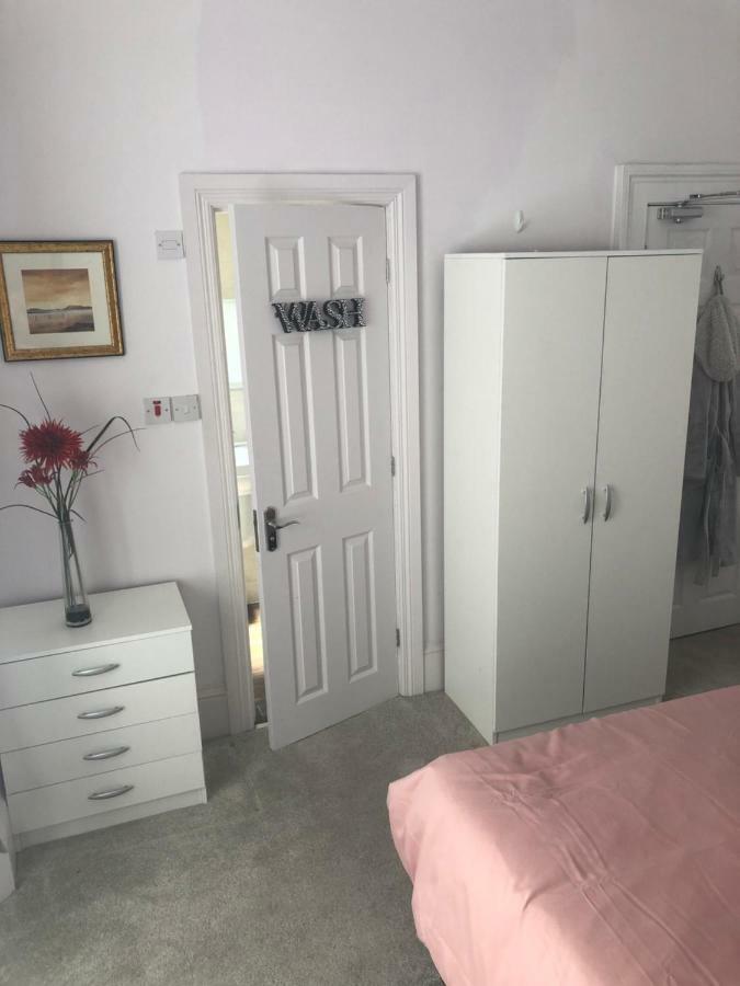 Hotel Cheapsleepz 49 Moscow Drive Liverpool Zewnętrze zdjęcie