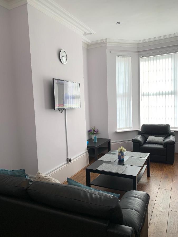 Hotel Cheapsleepz 49 Moscow Drive Liverpool Zewnętrze zdjęcie