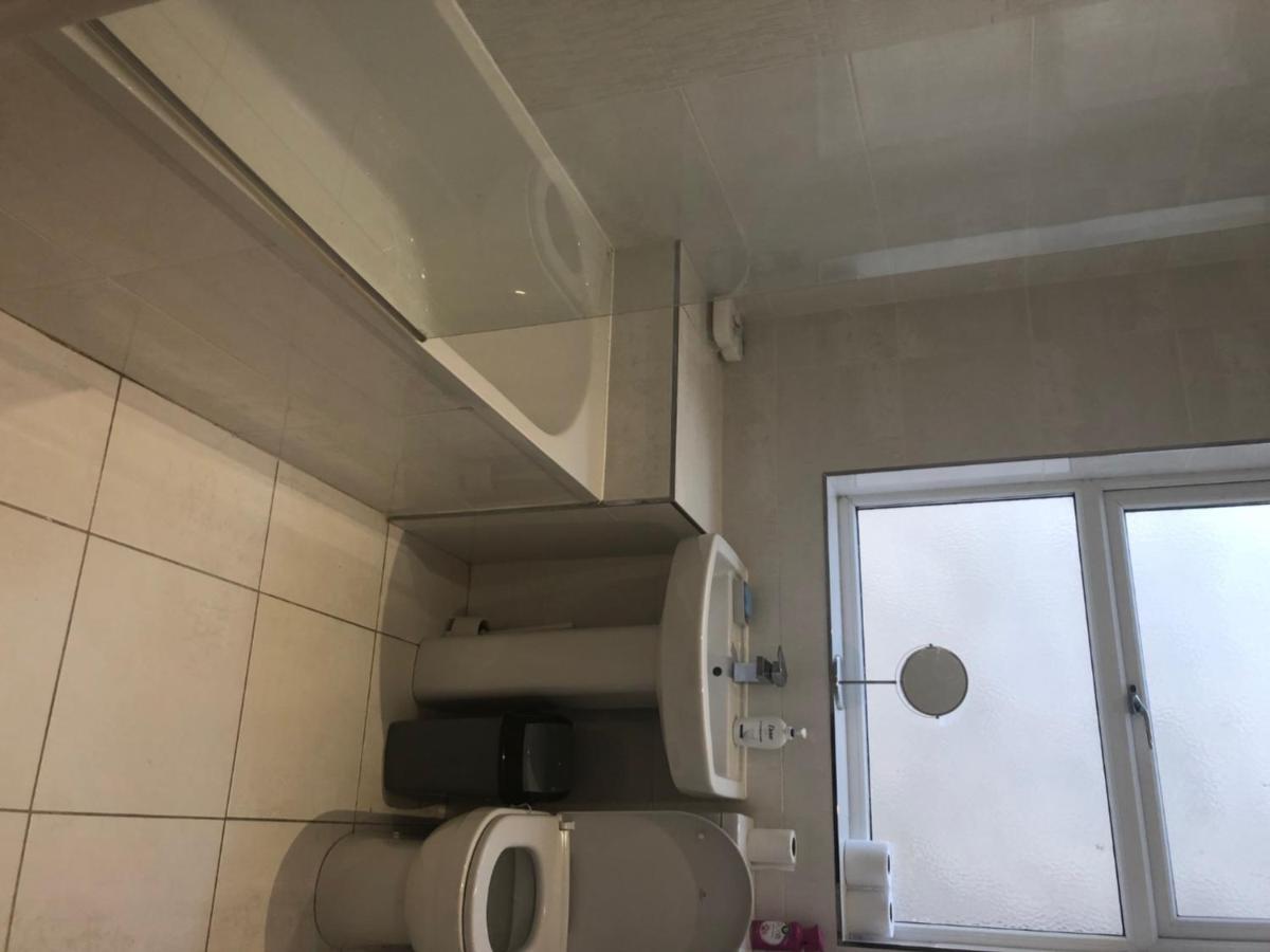 Hotel Cheapsleepz 49 Moscow Drive Liverpool Zewnętrze zdjęcie