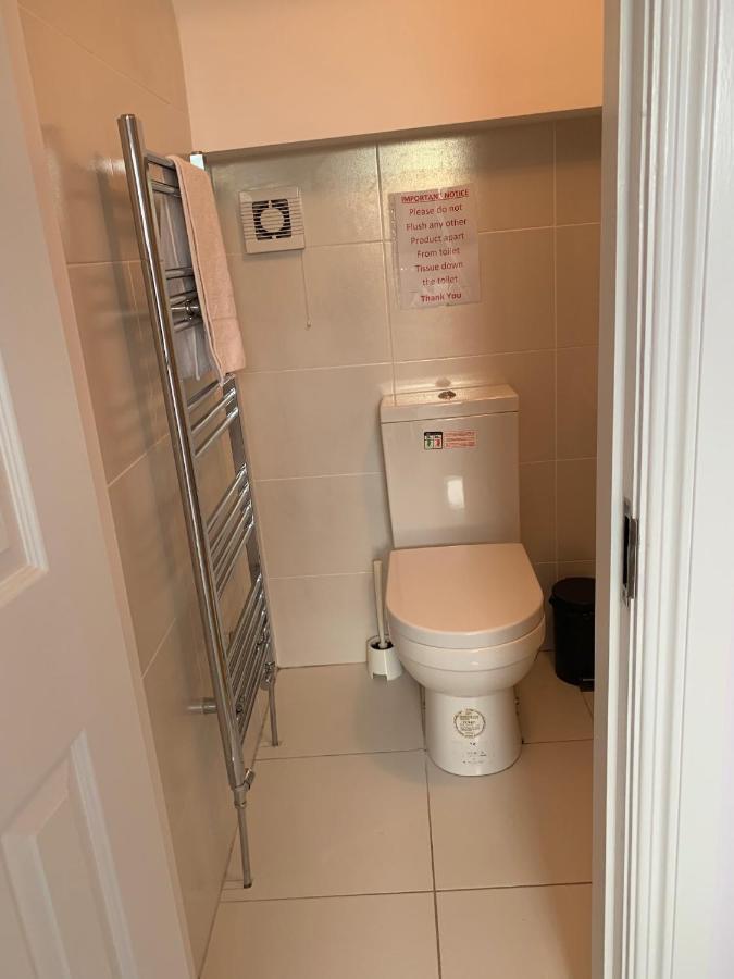 Hotel Cheapsleepz 49 Moscow Drive Liverpool Zewnętrze zdjęcie